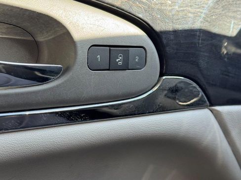 Used 2017 Buick Enclave Leather image 17