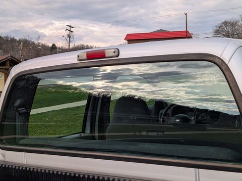 Used 2006 Ford F350 XL image 34