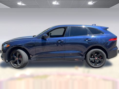 Used 2017 Jaguar F-PACE S AWD/4WD image 2