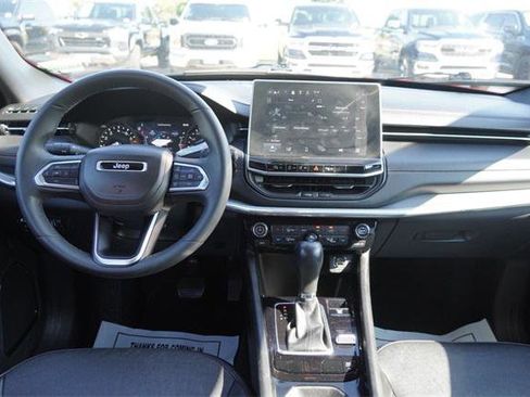 Certified 2023 Jeep Compass Limited image 15