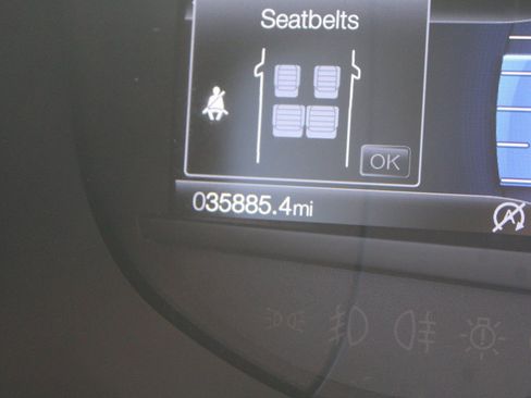 Used 2024 Ford Edge Titanium image 31