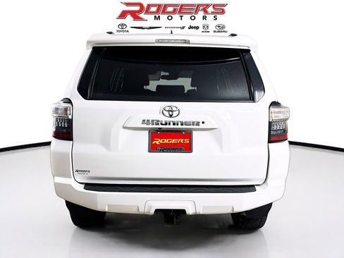 Certified 2021 Toyota 4Runner SR5 image 7