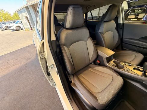 Certified 2024 Subaru Crosstrek 2.0i Premium AWD/4WD image 15