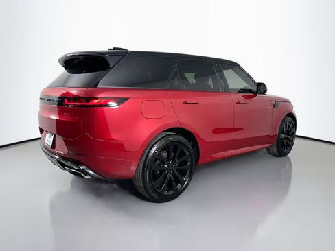 New 2026 Land Rover Range Rover Sport Dynamic SE image 5