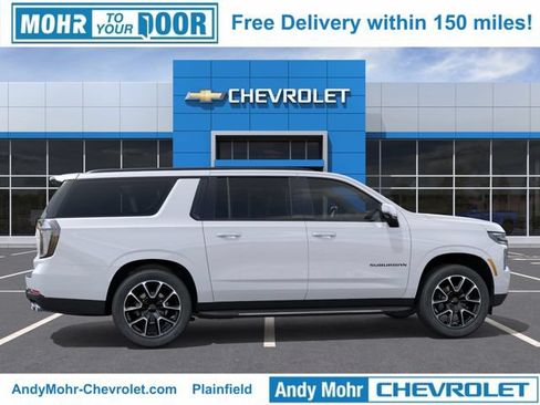 New 2026 Chevrolet Suburban RST w/ RST Capability Package AWD/4WD image 7