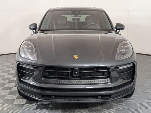 Used 2025 Porsche Macan image 7
