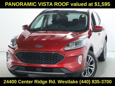 Used 2022 Ford Escape SEL image 3