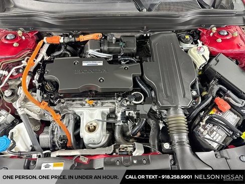 Used 2021 Honda Accord Touring image 31
