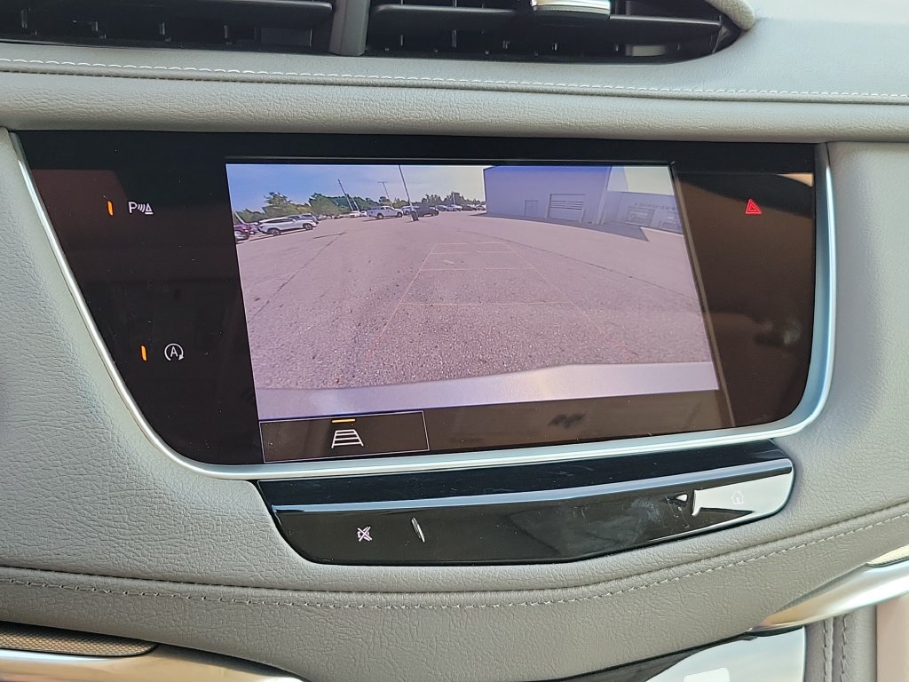 Used 2022 Cadillac XT5 Premium Luxury w/ LPO, Floor Liner Package FWD image 29