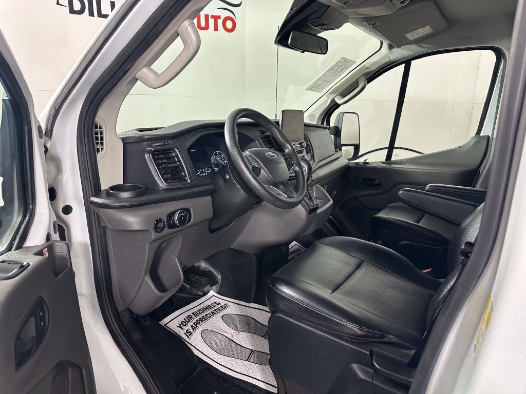 Used 2020 Ford Transit 150 XL RWD image 15