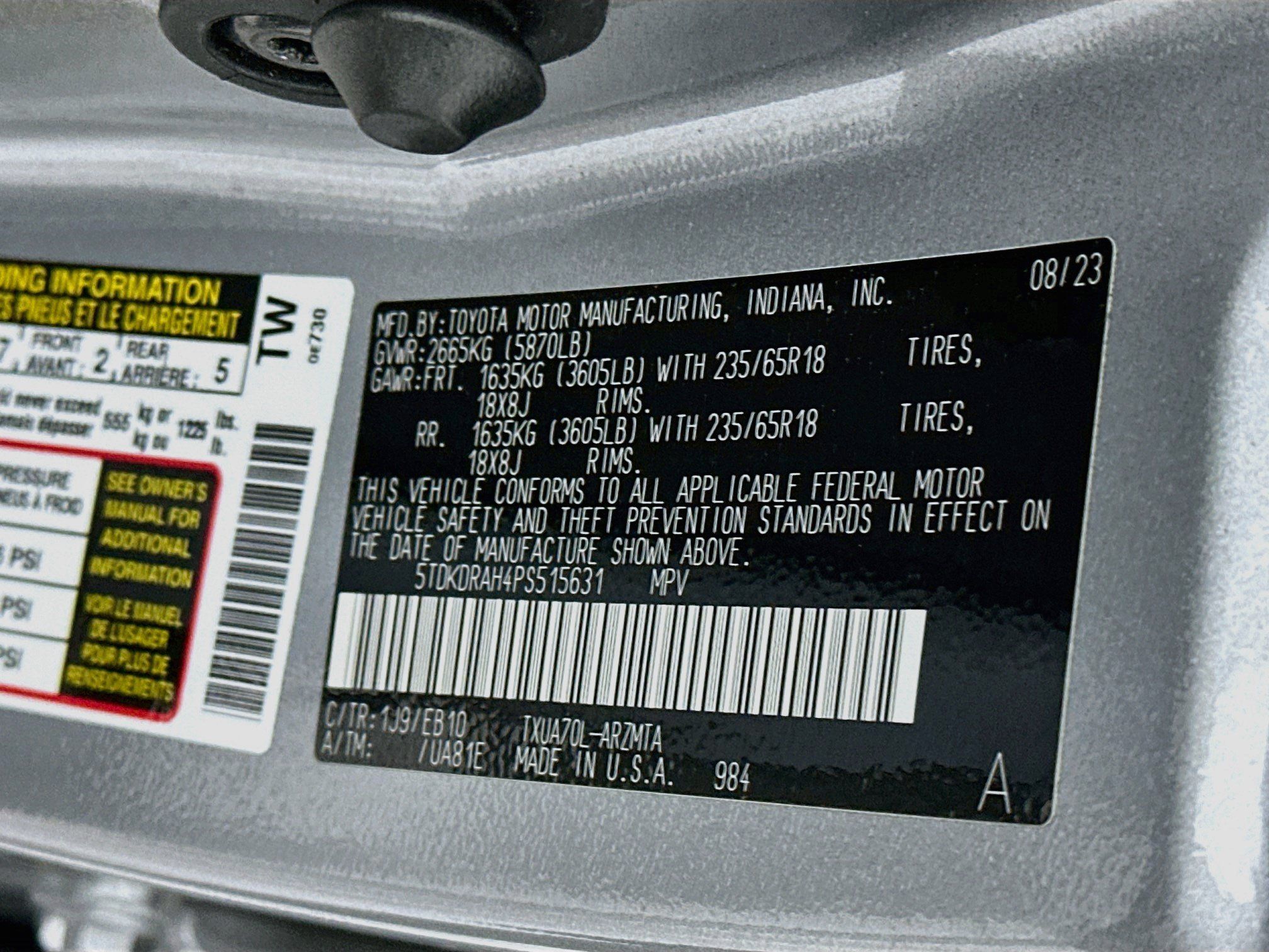 Used 2023 Toyota Highlander XLE FWD image 12
