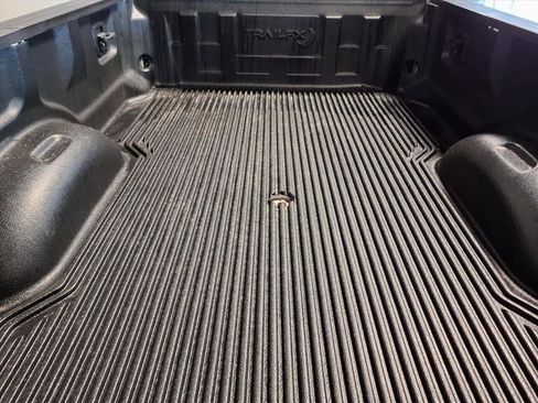 Used 2019 Ford F350 Platinum w/ Platinum Ultimate Package image 6