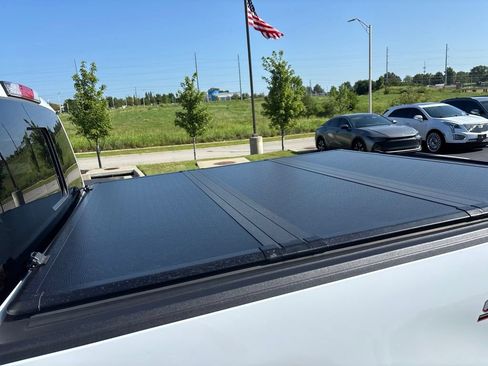 Used 2022 Ford F150 Lariat w/ Max Trailer Tow Package AWD/4WD image 4