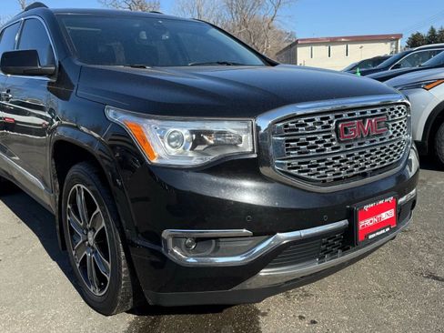 Used 2017 GMC Acadia Denali image 13