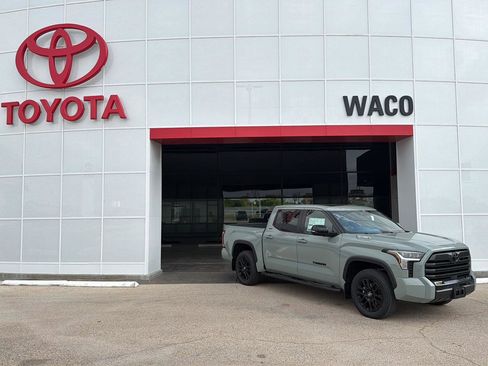 New 2026 Toyota Tundra Limited AWD/4WD image 1