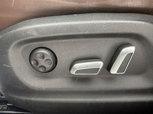 Used 2018 Audi Q3 2.0T Premium image 21