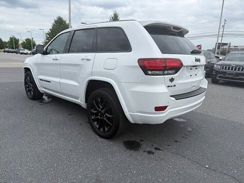 Used 2021 Jeep Grand Cherokee Laredo X AWD/4WD image 10