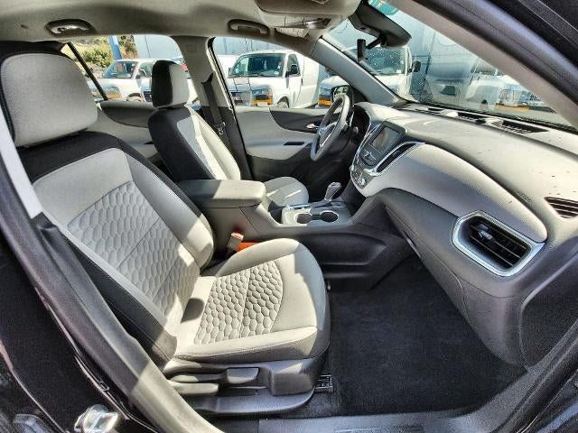 Used 2020 Chevrolet Equinox LS FWD image 24