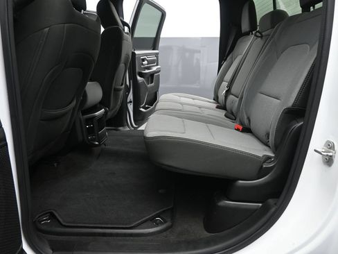 Used 2023 RAM 1500 Big Horn AWD/4WD image 13