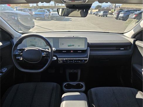 Used 2024 Hyundai Ioniq 5 SE image 5