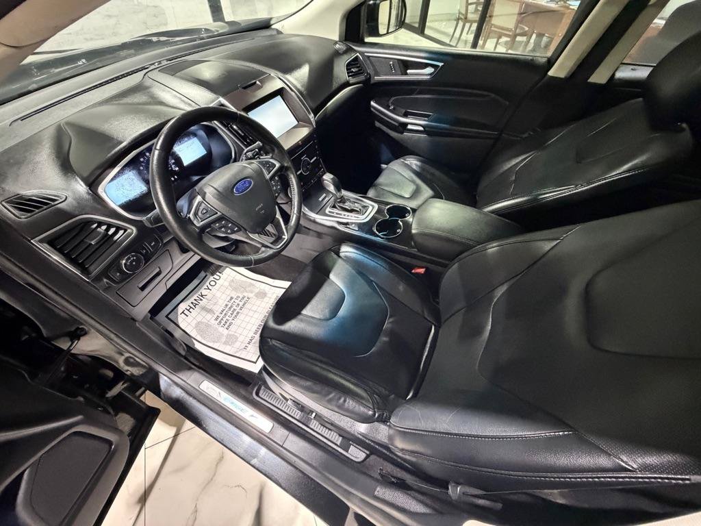 Used 2015 Ford Edge Titanium w/ Equipment Group 301A AWD/4WD image 19
