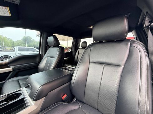 Used 2022 Ford F350 Lariat w/ Tremor Off-Road Package AWD/4WD image 34