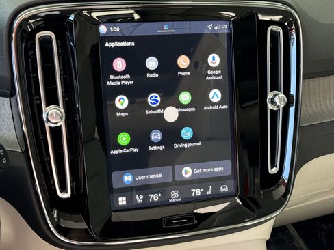 New 2026 Volvo XC40 B5 Plus w/ Protection Package Premier image 24