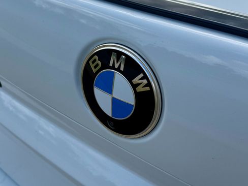 Used 2025 BMW 760i xDrive w/ Executive Package image 12