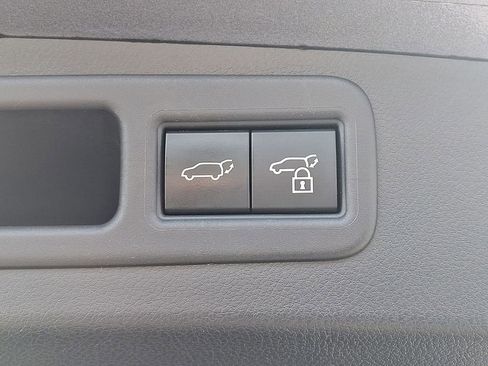 Used 2023 Lexus RX 350 Premium w/ Accessory Package AWD/4WD image 29