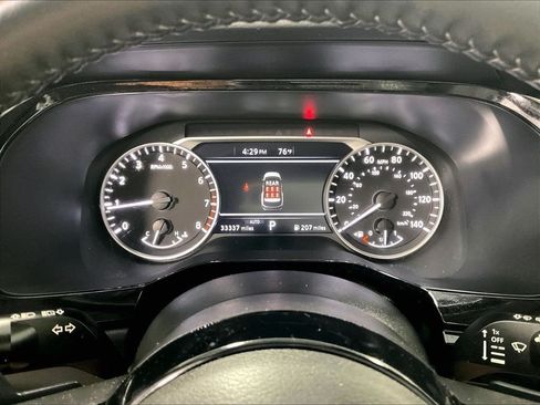 Used 2023 Nissan Pathfinder SV AWD/4WD image 25