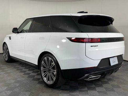 New 2026 Land Rover Range Rover Sport SE image 4