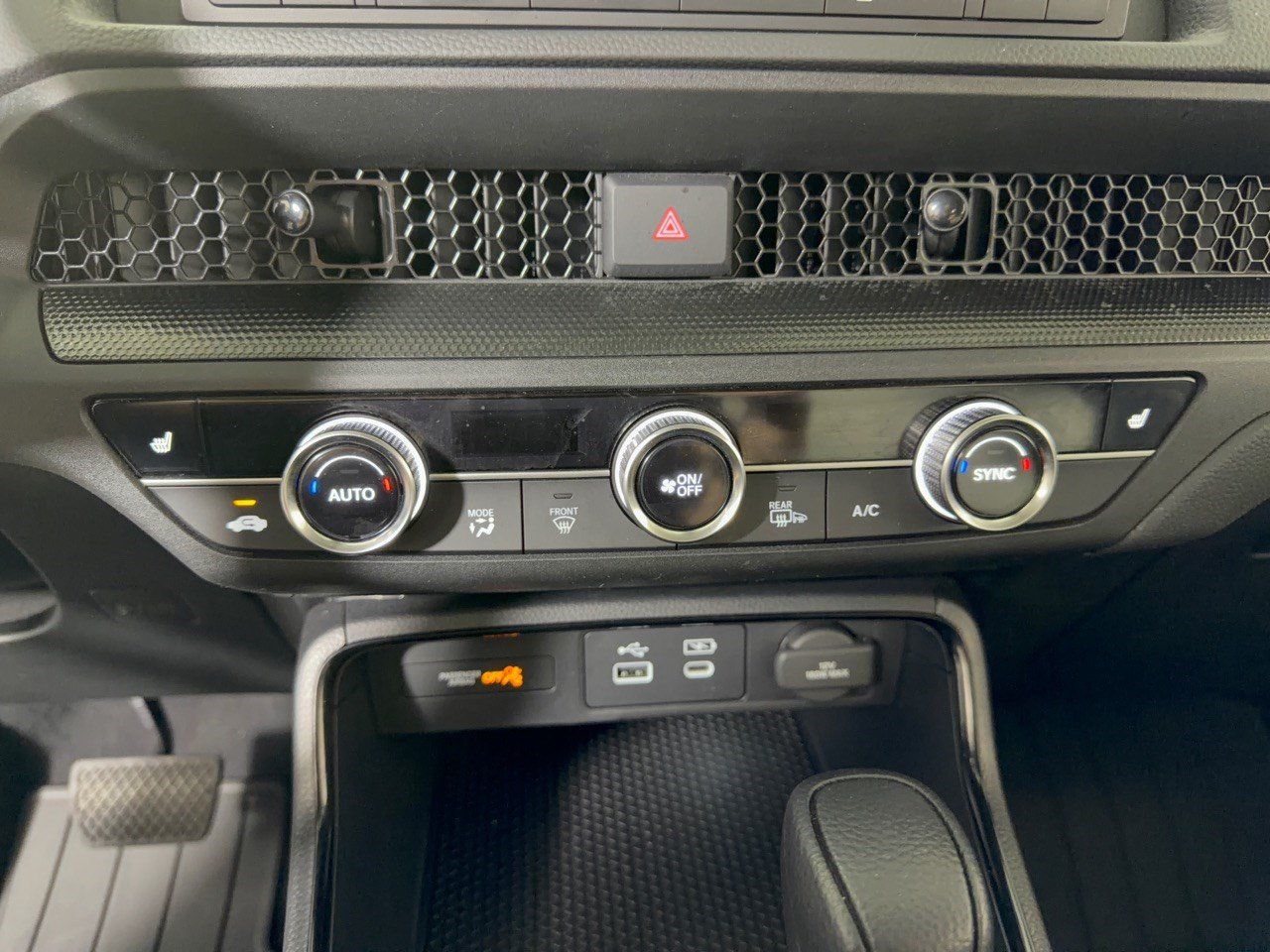 Used 2025 Honda CR-V EX image 22