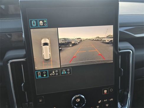 New 2026 GMC Yukon XL Elevation image 21