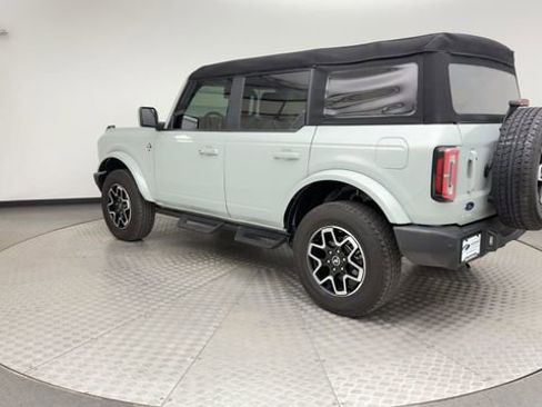 Used 2024 Ford Bronco Outer Banks image 4