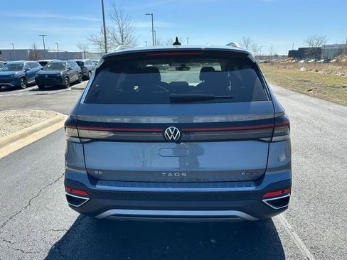 New 2026 Volkswagen Taos SE AWD/4WD image 5