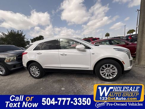 Used 2019 Cadillac XT5 FWD image 1