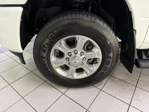 Used 2024 RAM 2500 Laramie image 13