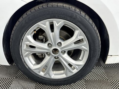 Used 2019 Hyundai Elantra SEL image 36