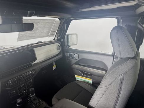 New 2026 Jeep Wrangler Unlimited Sahara image 27