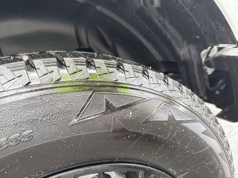 Used 2024 Ford Bronco Outer Banks image 11