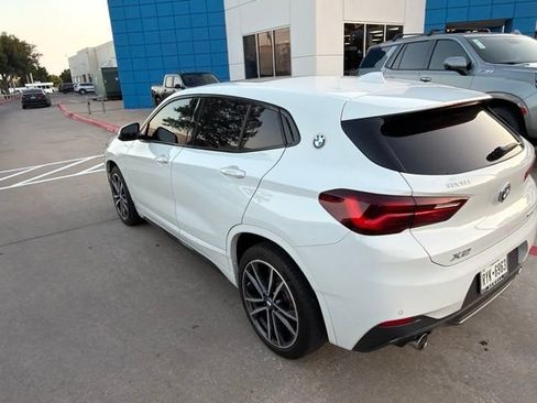 Used 2023 BMW X2 xDrive28i w/ M Sport Package AWD/4WD image 8