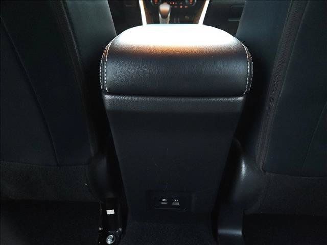 Used 2025 Mitsubishi Eclipse Cross SE AWD/4WD image 17