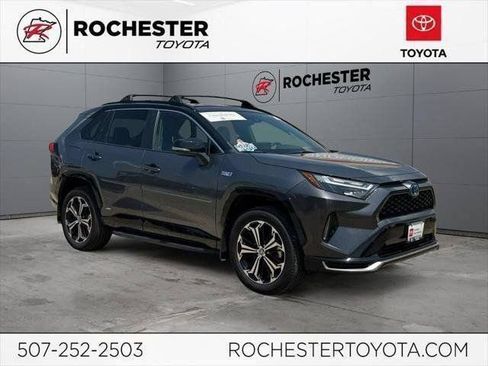 Certified 2022 Toyota RAV4 XSE w/ Weather Package AWD/4WD image 94