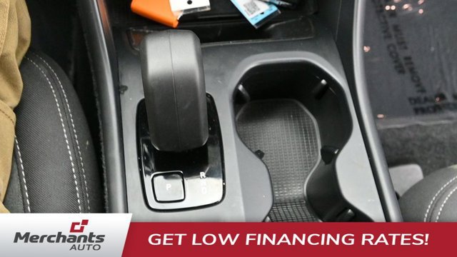 Used 2024 Volvo XC40 B5 Core AWD/4WD image 22