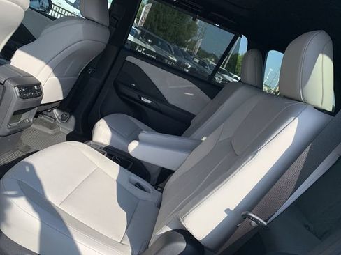 Used 2025 Lexus TX 350 AWD w/ Technology Package image 10