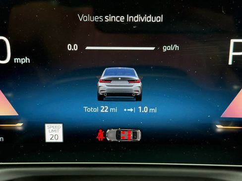 New 2026 BMW 330i Sedan w/ Convenience Package RWD image 32
