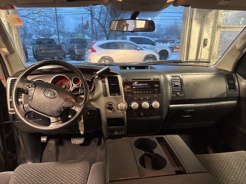Used 2013 Toyota Tundra Grade image 16