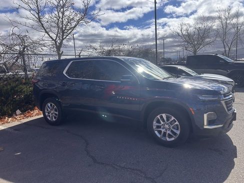 Certified 2023 Chevrolet Traverse LS w/ Safety Package image 5