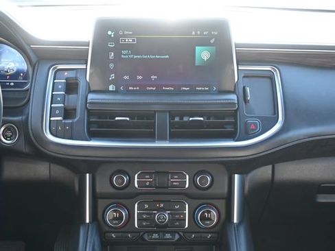 Used 2023 Chevrolet Tahoe LT w/ Luxury Package image 17