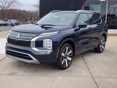 New 2025 Mitsubishi Outlander SEL